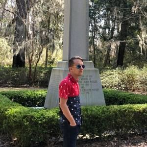 Meet your Posher, Jonathan